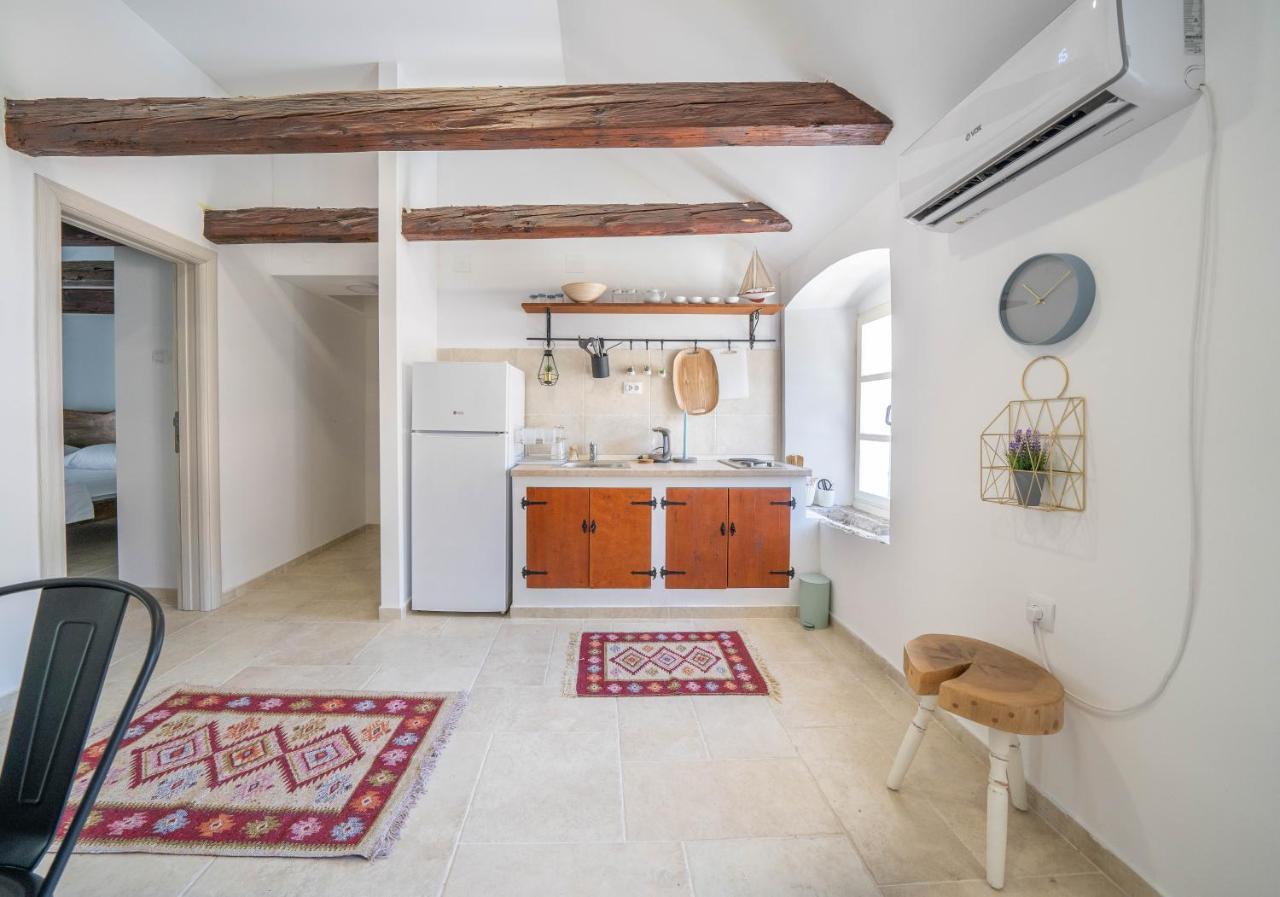 Apartments Oliva Рисан Екстериор снимка