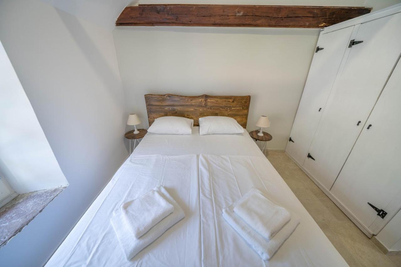 Apartments Oliva Рисан Екстериор снимка