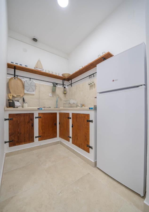Apartments Oliva Рисан Екстериор снимка